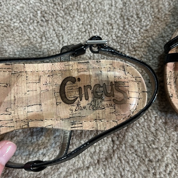 CIRCUS by SAM EDELMAN Sandals 7 - Picture 2 of 4